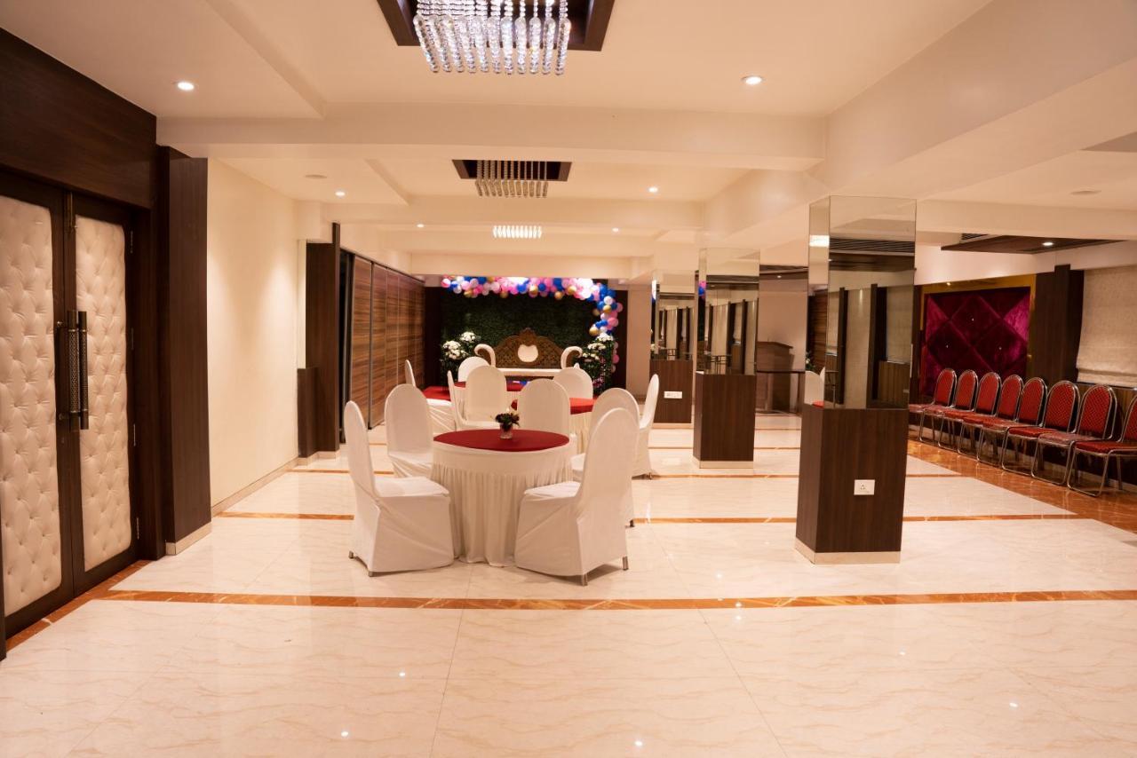 Gold Crest Business Hotel Navi Mumbai Dış mekan fotoğraf