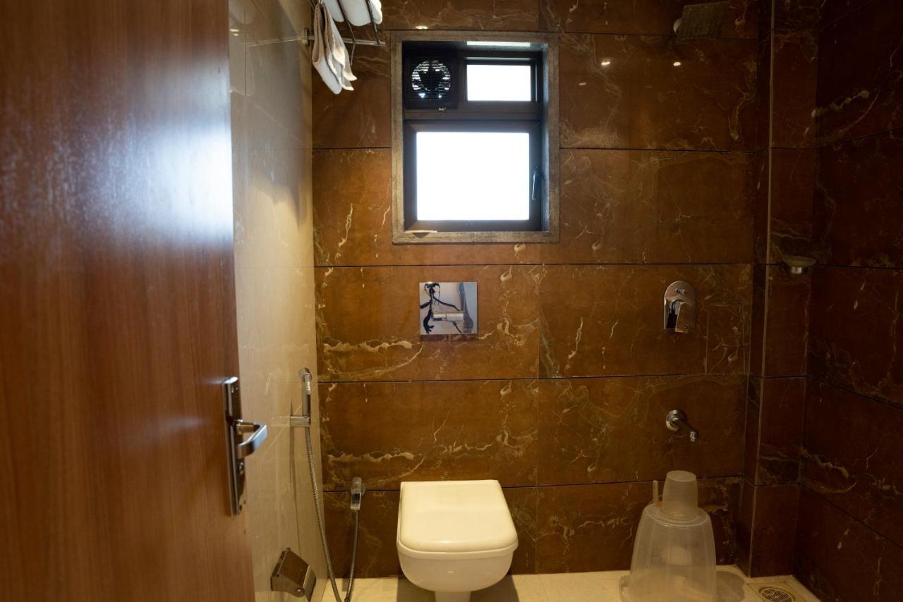 Gold Crest Business Hotel Navi Mumbai Dış mekan fotoğraf