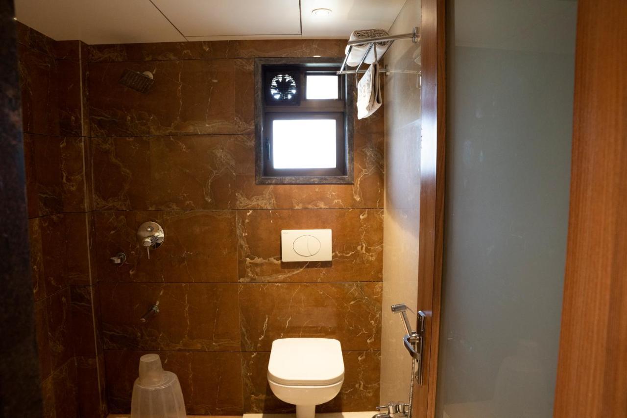 Gold Crest Business Hotel Navi Mumbai Dış mekan fotoğraf