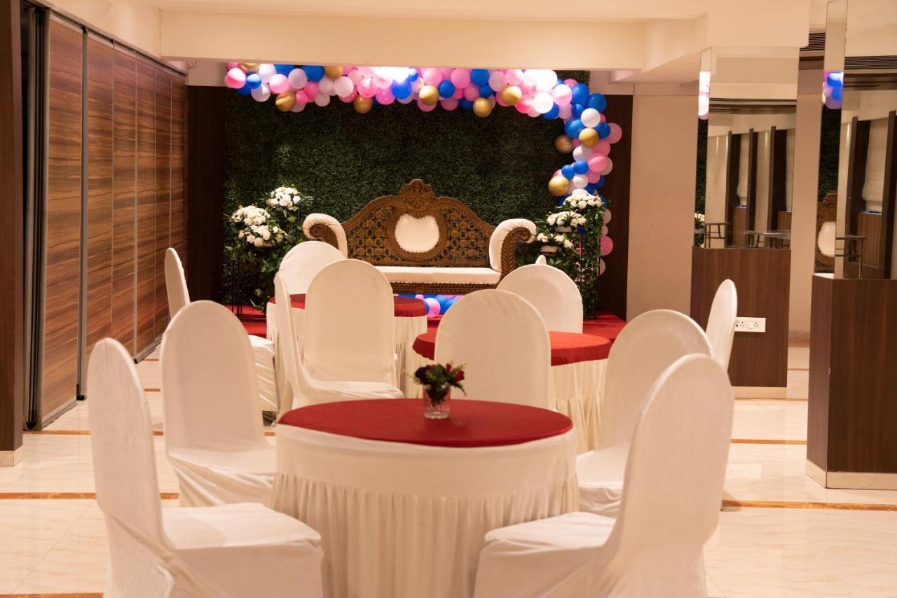 Gold Crest Business Hotel Navi Mumbai Dış mekan fotoğraf